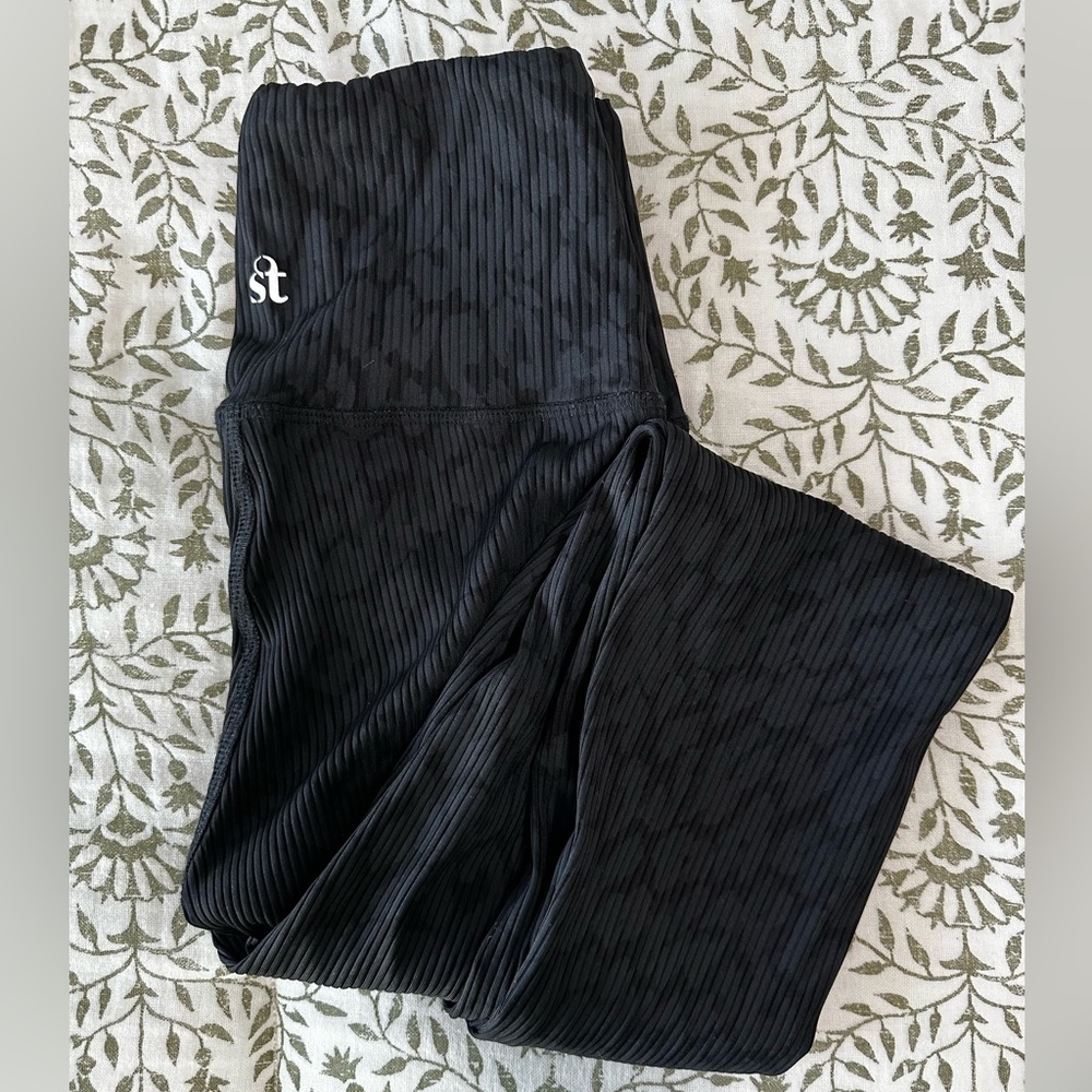 Cheetah print Strut This Presley ribbed Yoga pant